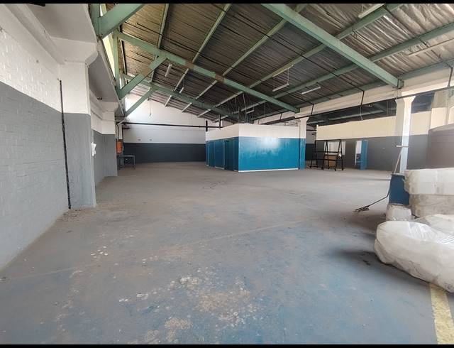 778M² WAREHOUSE TO LET IN STEELEDALE
